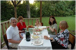 H�sv�ti sonkaasztal