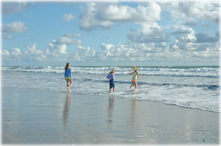 Felh�k, hull�mok, l�nyok 1