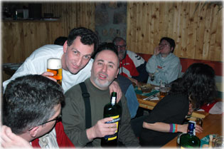 s�r �s Becherovka